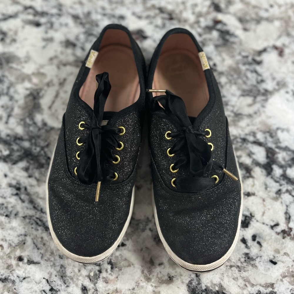 Girls Kate Spade Keds ♠️